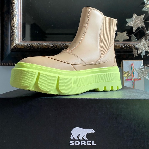 Sorel Caribou X Women’s Chelsea Waterproof Boot ✨ Canoe / Tippet Size 8.5 - Picture 2 of 16